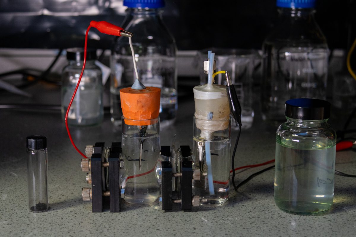 Nanoparticles-left-being-added-to-distillery-wastewater